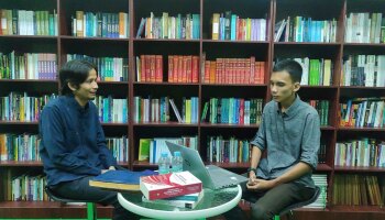 Mahasiswa Prodi KPI Semester 4 Gelar Podcast Bersama Direktur FDKI Mengaji