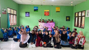 Mahasiswa PPLK II Gelar Acara Sosialisasi Anti Bullying  di UPTD SMP Negeri 1 Puding Besar