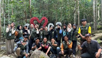 Manfaatkan Sampah Plastik, Mahasiswa KKN IAIN SAS Babel dan UIN Sunan Gunung Djati Bandung Buat Ecobrick