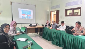 Melangkah Pasti Menuju Akreditasi Jurnalistik Islam FDKI IAIN Syaikh Abdurrahman Siddik Bangka Belitung