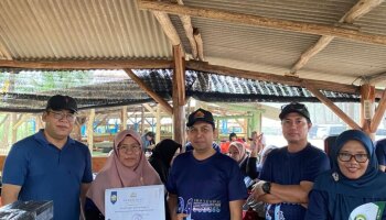 Memupuk Harmoni di Pesisir Takari  Family Gathering Fakultas Tarbiyah Pererat Ukhuwwah