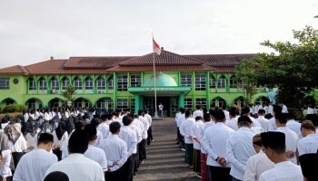 Peringati Hari Santri 2025, IAIN SAS Bangka Belitung Gelar Apel