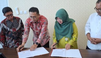 Perkuat Tri Dharma Perguruan Tinggi, IAIN SAS Babel Teken MoU dengan Universitas Islam Negeri Imam Bonjol Padang