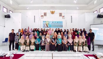 Prodi PIAUD IAIN SAS Babel Gelar PkM Penguatan Keterampilan Bunda PAUD Se- Kecamatan Namang