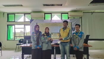 Puluhan Mahasiswa Racana Pramuka IAIN SAS Bangka Belitung dibekali Pelatihan Desain Grafis