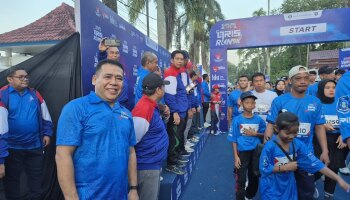 Rektor IAIN SAS Babel Bersama Ribuan Peserta Ramaikan QRIS Fun Run 5K KPw BI Babel