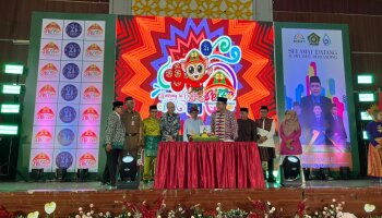 Rektor IAIN SAS Babel Resmi Membuka Dies Natalis ke-21 dan Sedulang Internasional Festival
