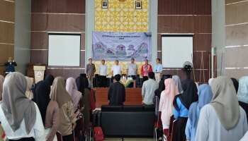 Roadshow Pasar Modal Syariah 2024 kolaborasi Fornasmebi Pusat dan DEMA FSEI IAIN SAS Bangka Belitung