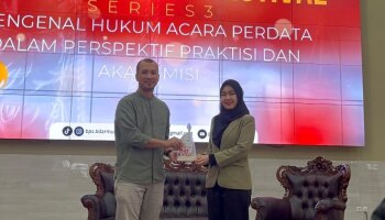 Tauratiya, Dosen Ilmu Hukum IAIN SAS Babel Sukses Jadi Pembicara Young Mooters Festival Series 3