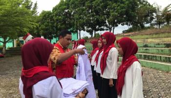UKK KSR PMI Unit IAIN SAS Bangka Belitung Gelar Kegiatan Pelantikan PDH Angkatan XIII