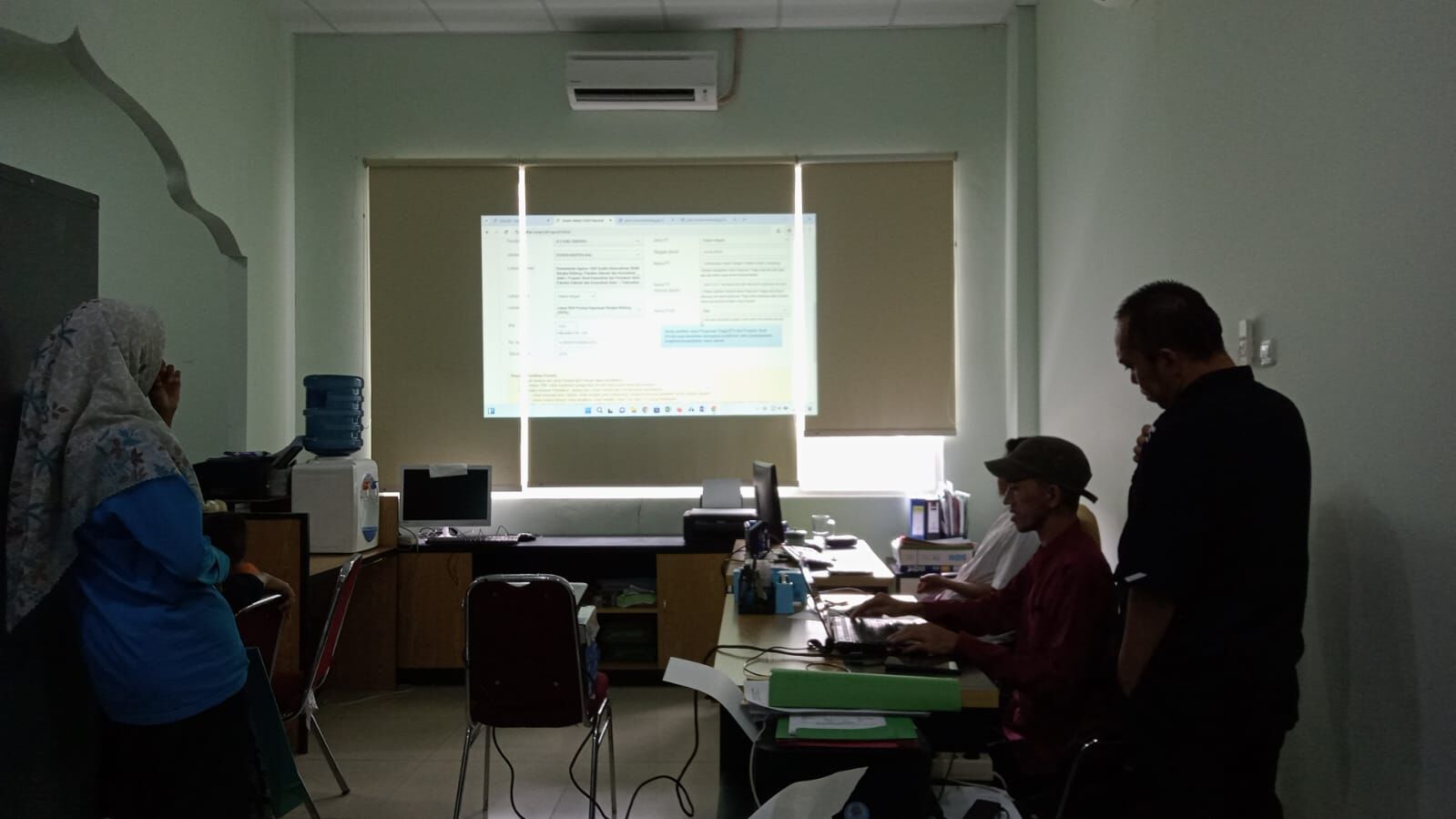 Tim ASDMA IAIN SAS Babel Berikan Pendampingan Pendaftaran PPPK Bagi Tenaga Non-ASN