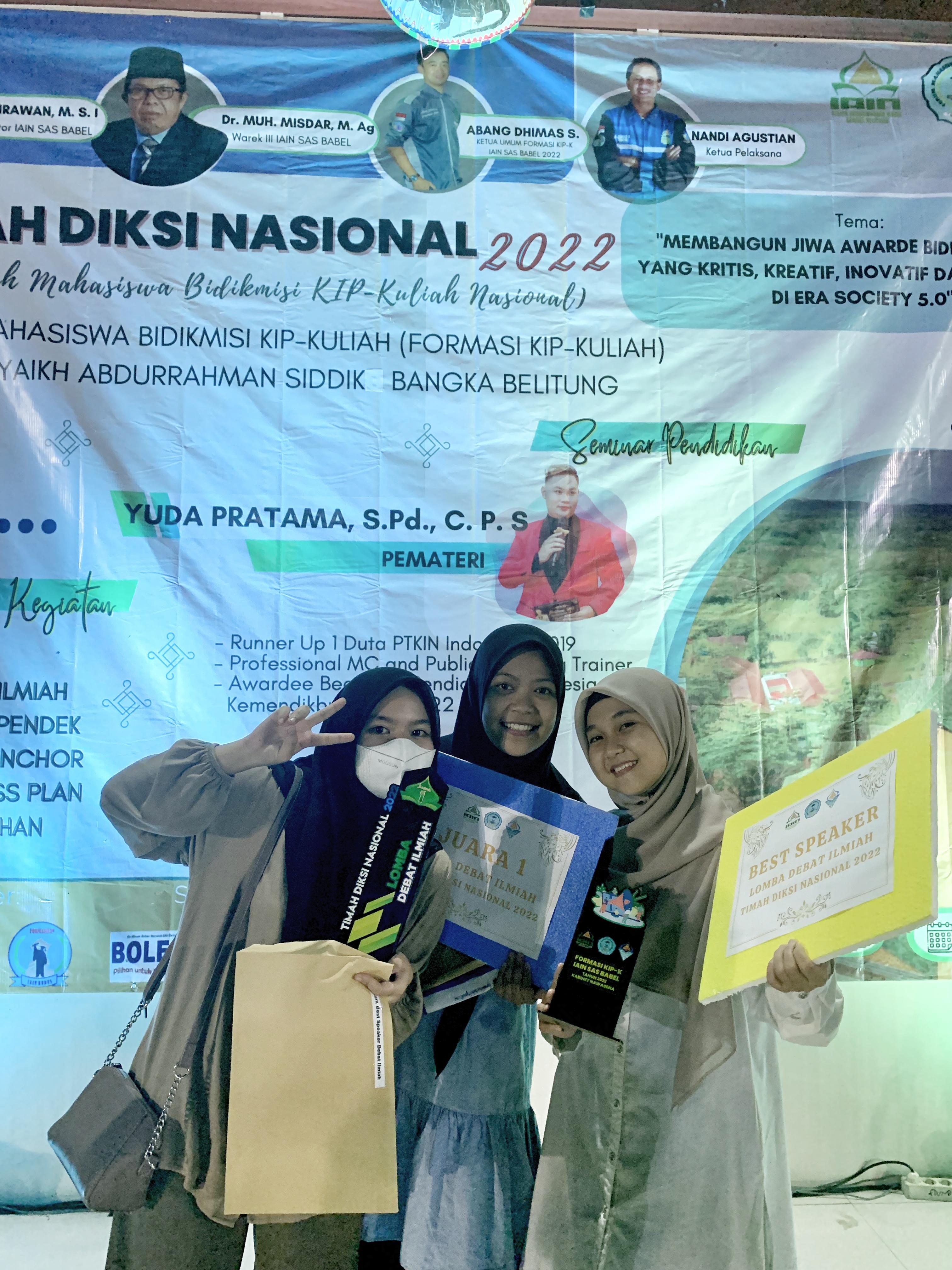 Tim Debat Ilmiah Prodi Psikologi Islam Raih Juara Pertama dan Best Speaker di Timah Diksi Nasional 2022