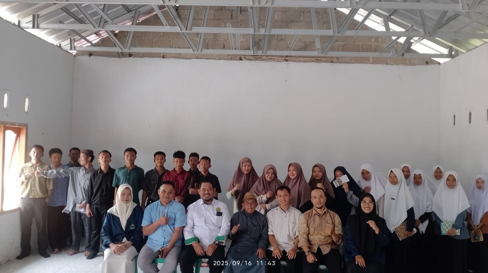 Tingkatkan motivasi Siswa untuk Kuliah, Tim Prodi Perbankan Syariah IAIN SAS Babel Lakukan Sosialisasi ke Pondok Pesantren Uwais al-Qarni di Bangka Barat