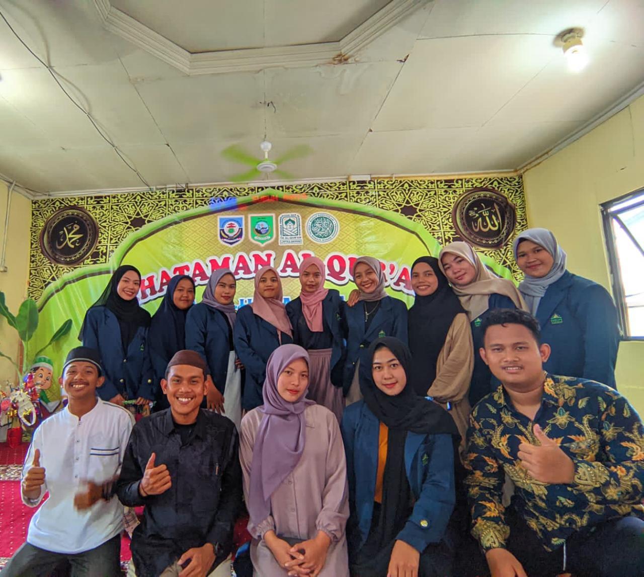 TPA Al Huda Desa Tanjung Labu Gelar Khataman Al-Qur’an Gandeng Mahasiswa KKN IAIN SAS Babel