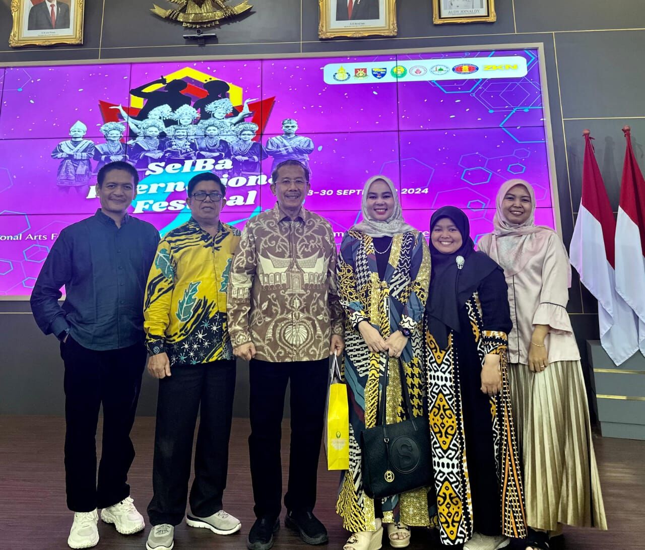 Wakil Rektor III  IAIN SAS Babel Hadiri Gala Dinner Dengan Kontingen Seiba International Festival 2024