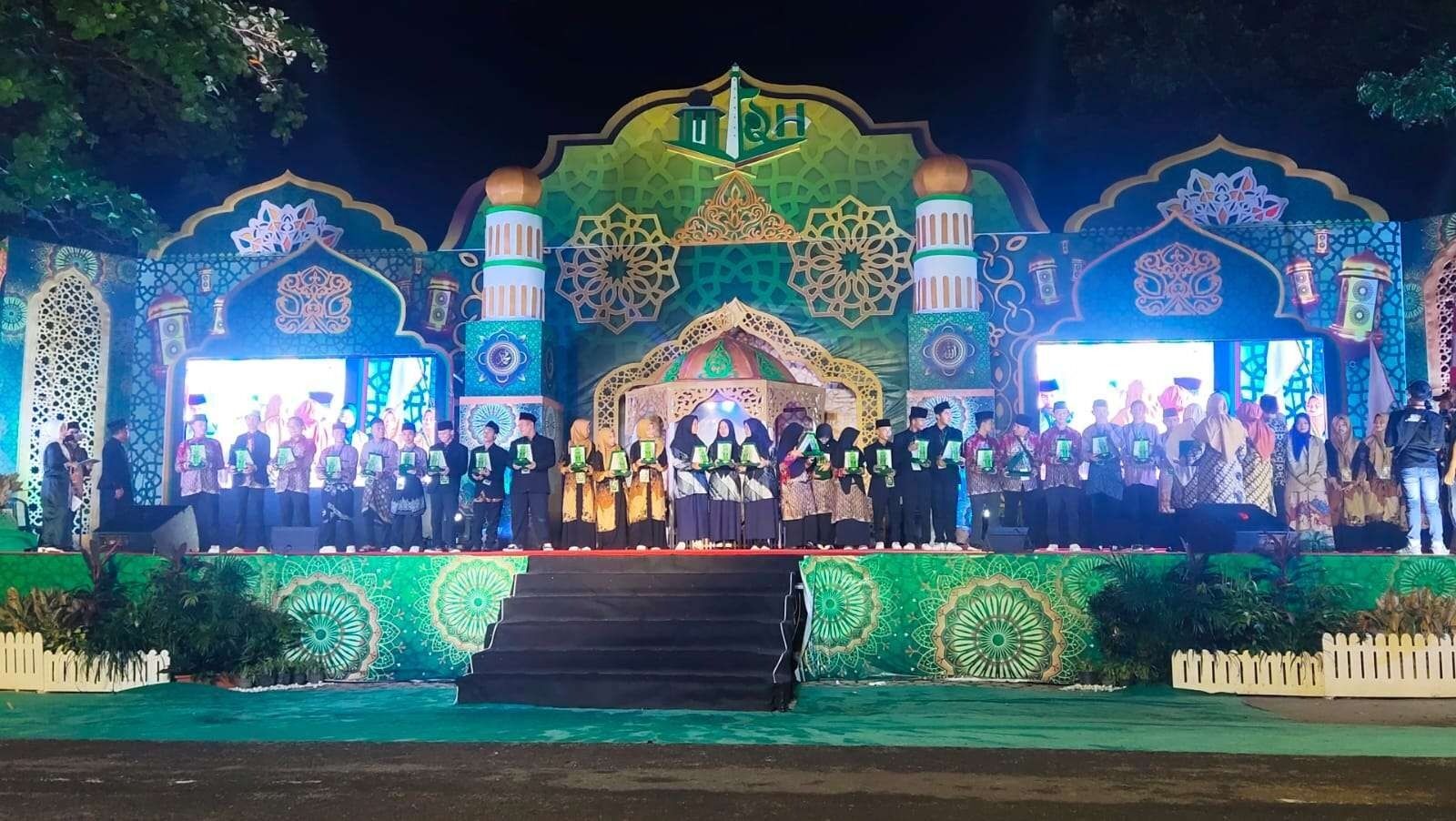 Wakili Kabupaten dan Kota, Dosen dan Mahasiswa IAIN SAS Babel Raih Juara MTQH ke -XIII Tahun 2024