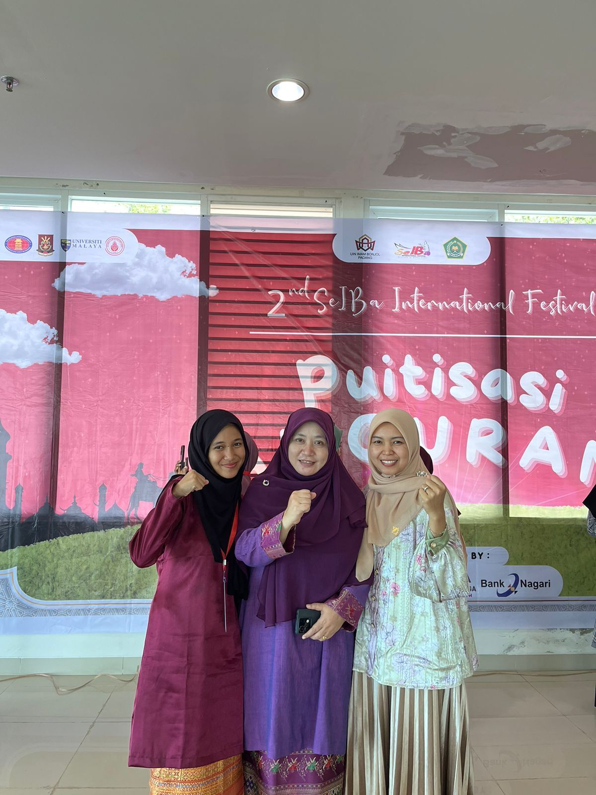 Yusrika Rahma Safitri,  Mahasiswi Prodi TBI IAIN SAS Babel Wakili Kompetisi Puitisasi Alquran pada Seiba Internasional festival 2024